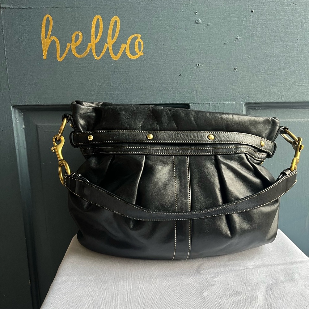 Coach Hampton Black Leather Shoulder Bag - Picture 7 of 10